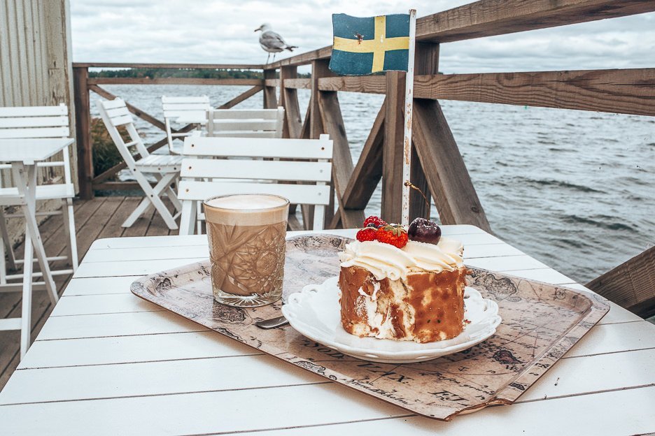 Coffee and cake at Vaxholms Hembygdsgårds Café